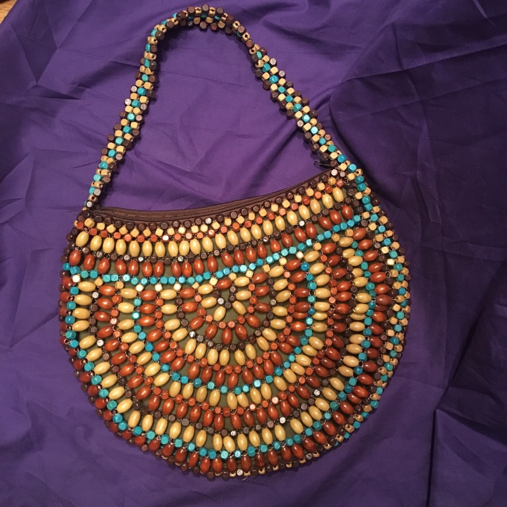 Beautifully Wood beaded w/ zipper & strap purse